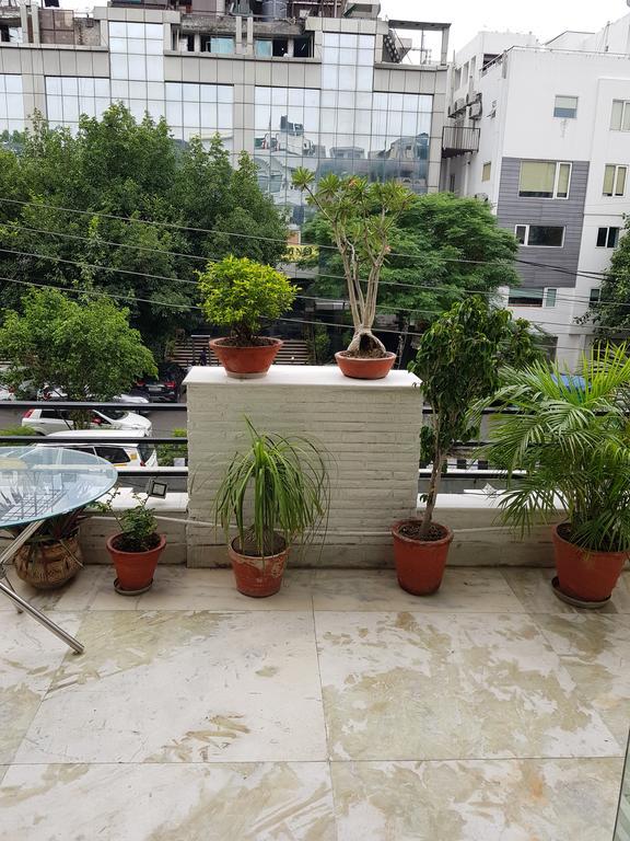 Hotel Deer Parkk New Delhi Exteriör bild